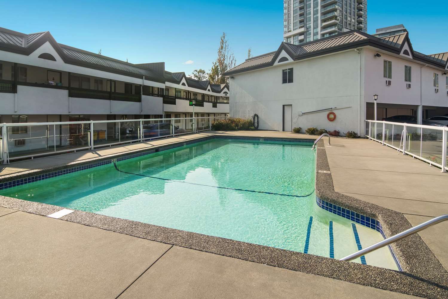 SureStay by Best Western North Vancouver Capilano 13/14