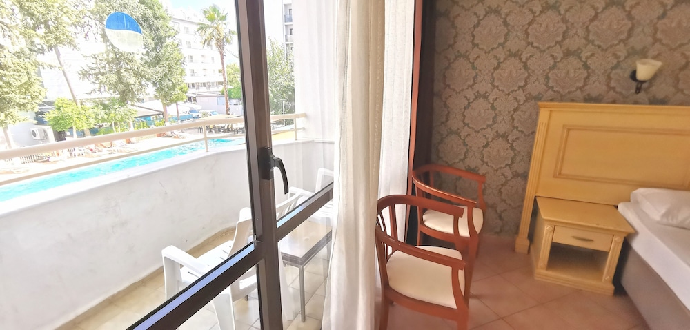 Intermar Hotel 50/50