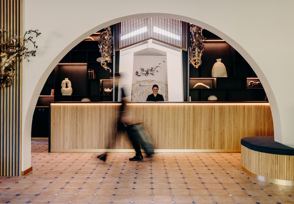 RELAIS DU SILENCE LES FRERES IBARBOURE - TABLE ET HOSTELLERIE 6/51