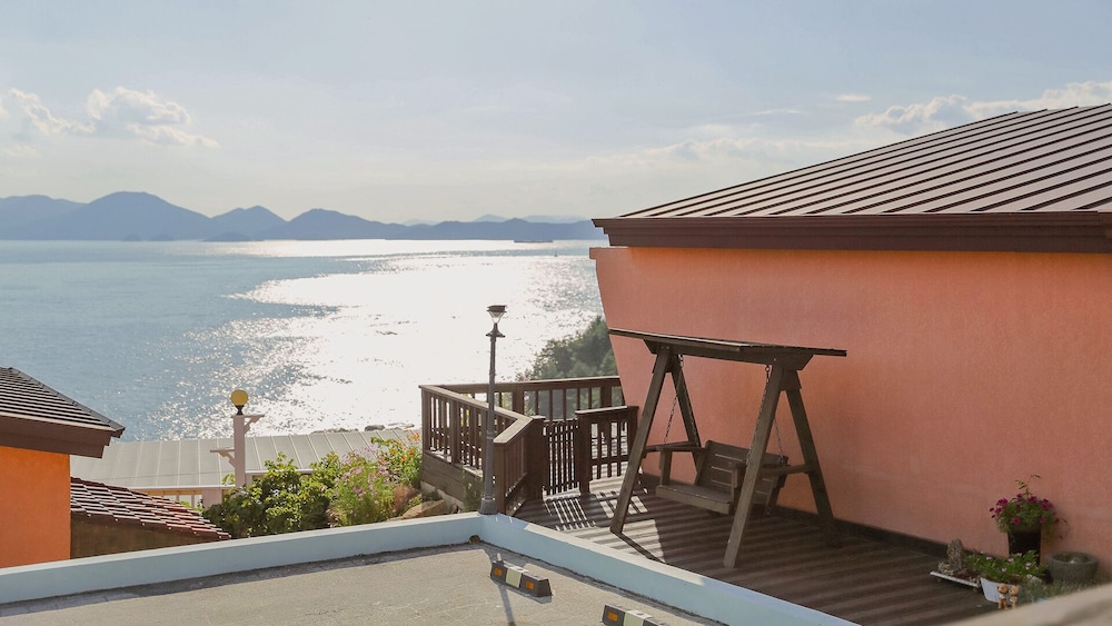 Namhae Bel Vienne Pension 28/50