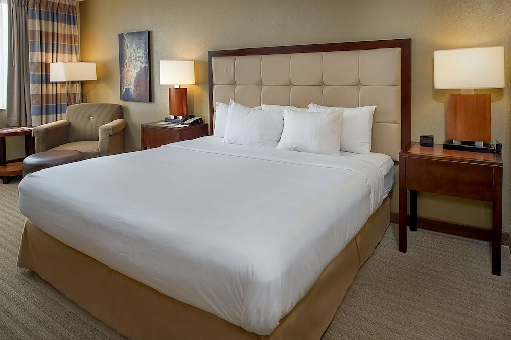 Doubletree By Hilton Hotel St Louis Westport 13/54