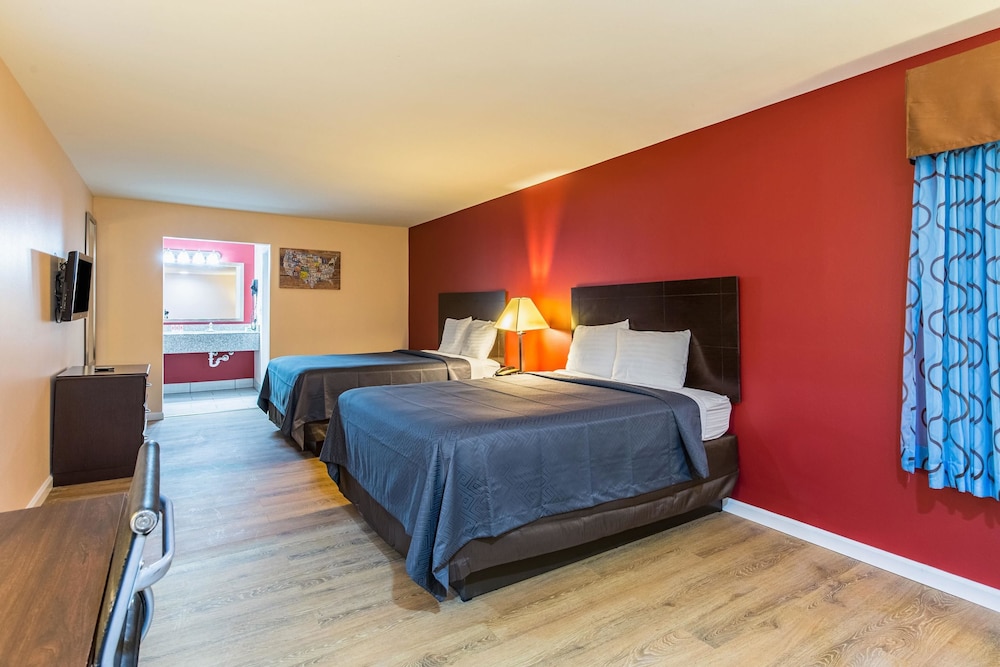 Quality Inn & Suites Bridge City/Orange 12/29