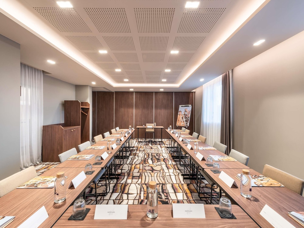 Mercure Acheres St Germain en Laye 41/50