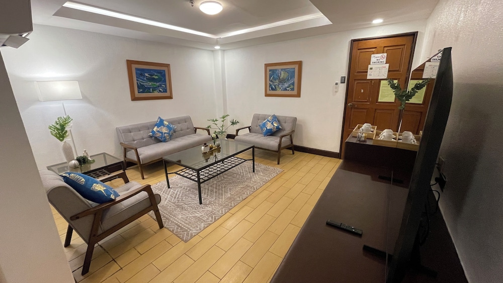 Rajah Park Hotel 35/50
