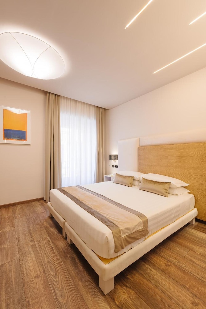 Etruska Luxury Trastevere 23/56
