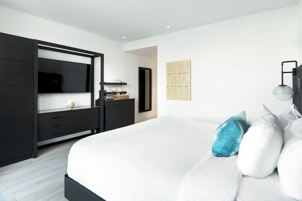 Wave Resort 8/41
