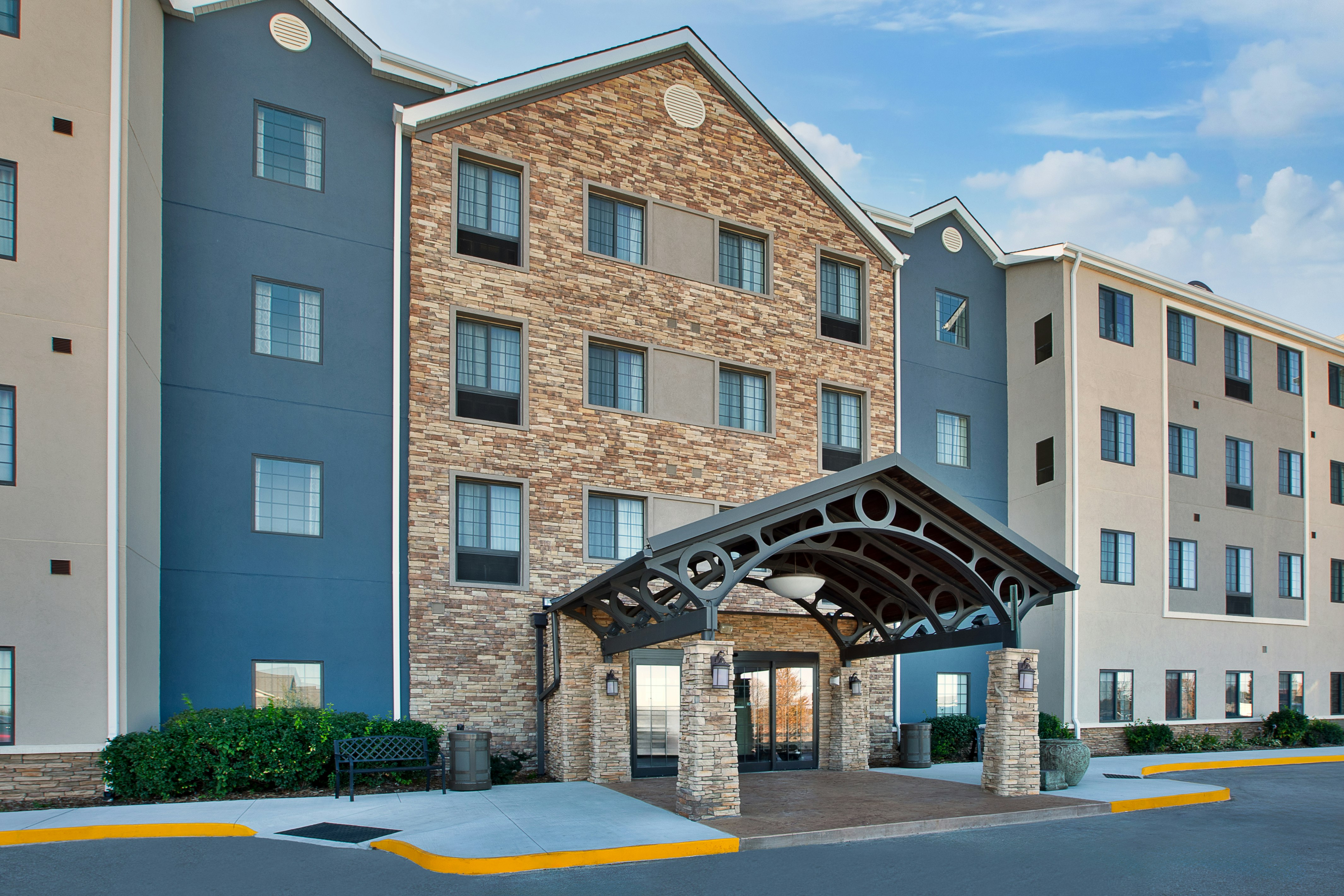 STAYBRIDGE SUITES LINCOLN NORTHEAST 50/59