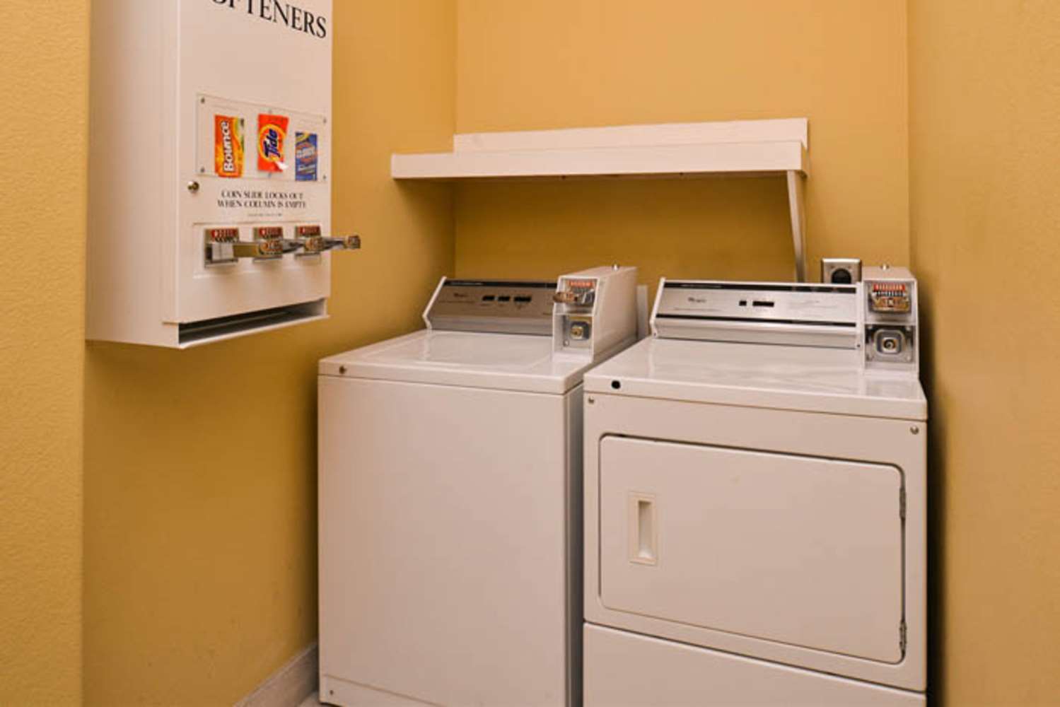 Sleep Inn & Suites Near Downtown North 13/17