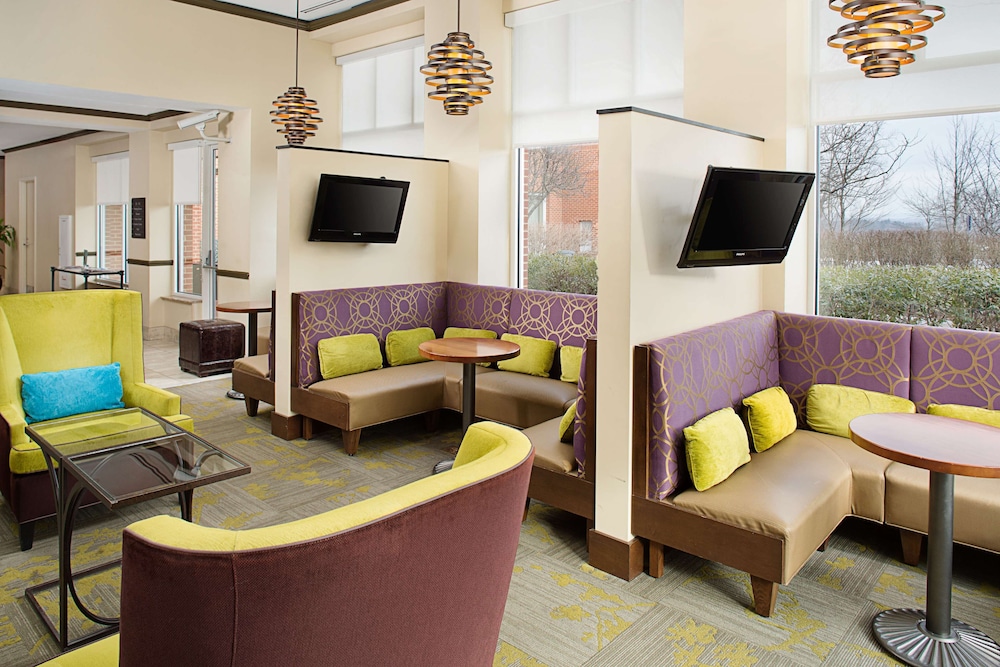 Hilton Garden Inn Hartford North/Bradley Intl Airport 31/50