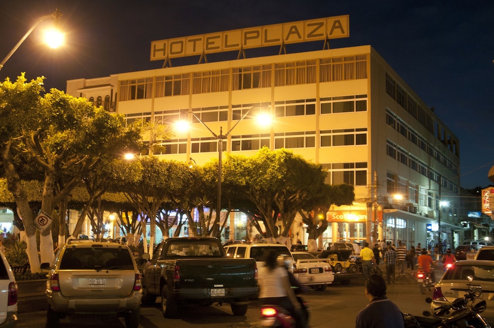 Hotel Plaza Sahuayo 3/52
