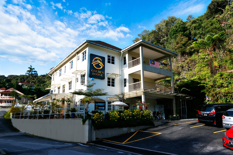Swing and Pillows at Golden Lodge Tanah Rata, Cameron Highland 8/11