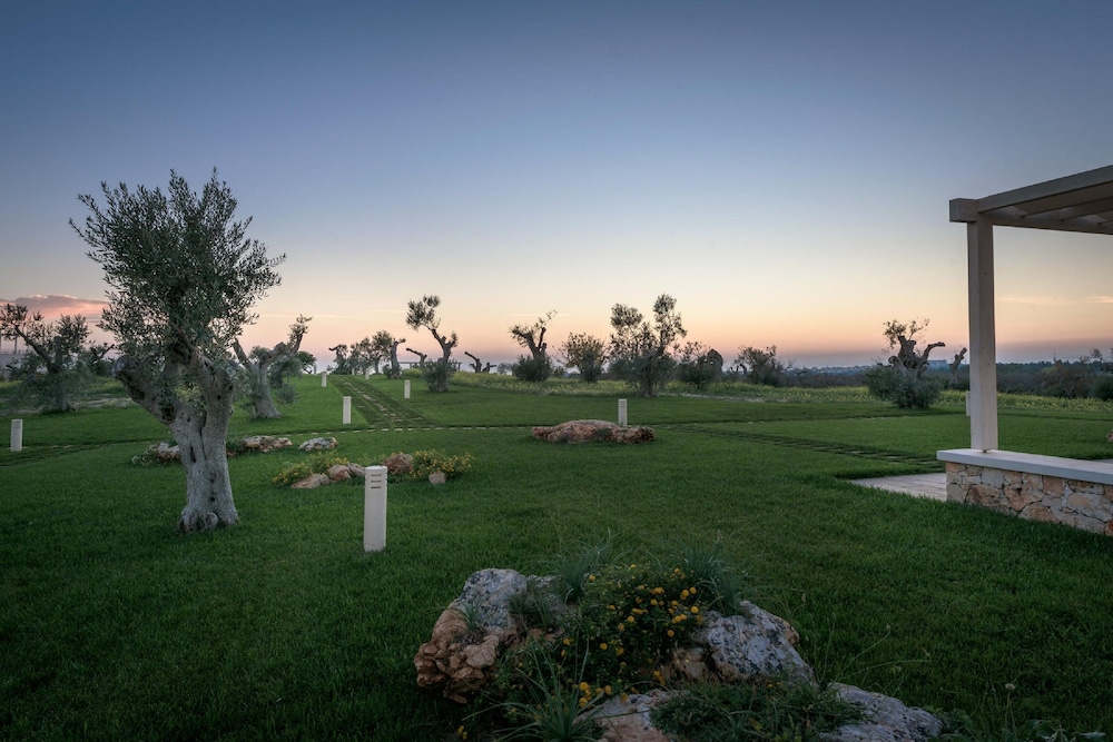 Tenuta Monticelli Bio Relais 55/64