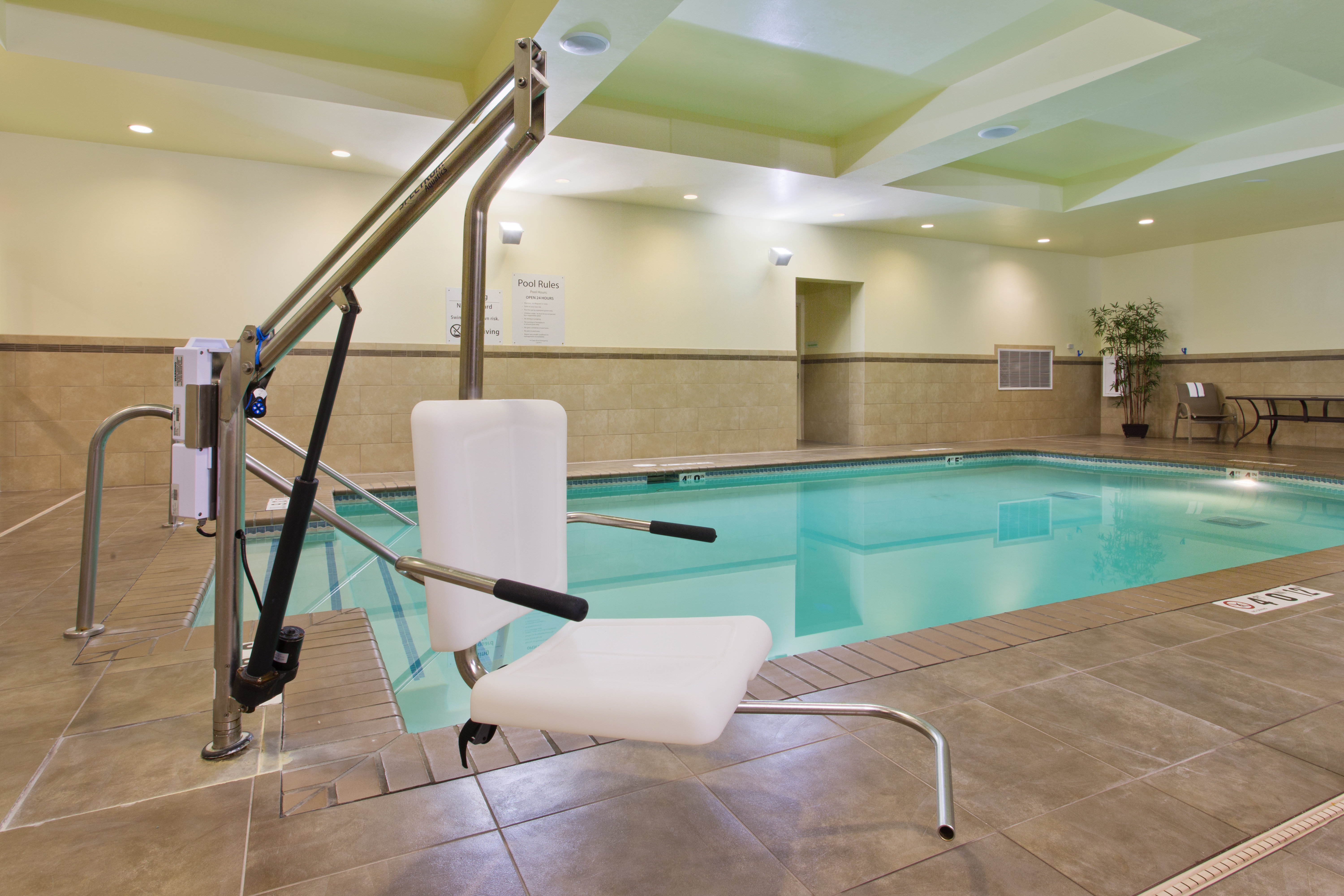 Holiday Inn Yakima 32/68