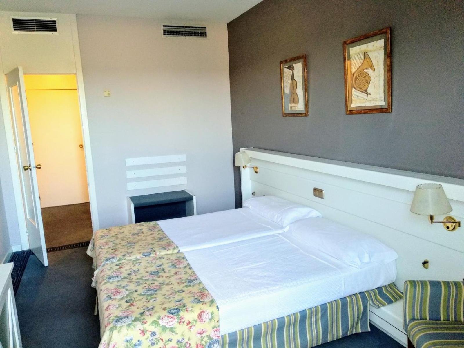 Hotel Las Ciguenas 9/38