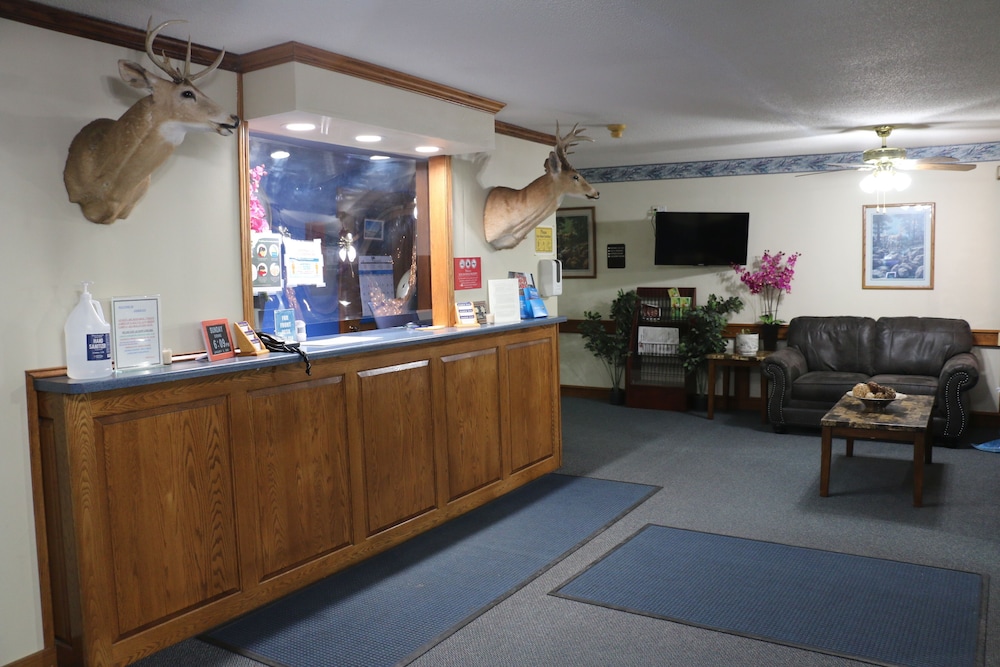 Amber Inn Motel Le Mars 5/49