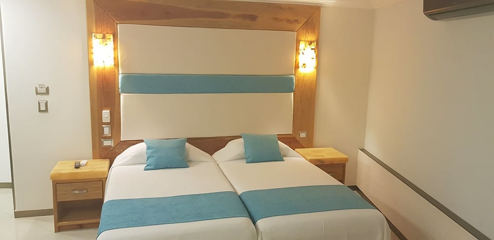Hotel Blue Star Cancun 13/50