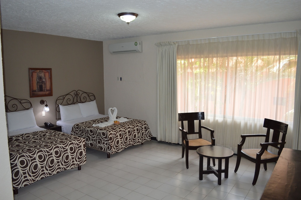 Hotel Colon Merida by Kavia 47/66