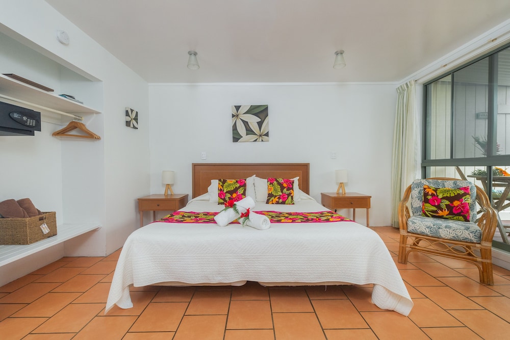 THE COOKS OASIS HOLIDAY VILLAS 13/50