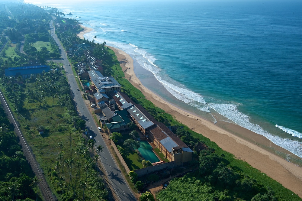 Long Beach Resort 31/39