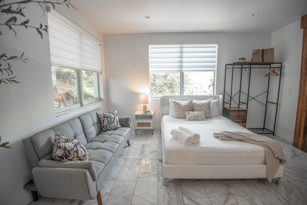 Miami Beach South Beach Top Apartments 9/37