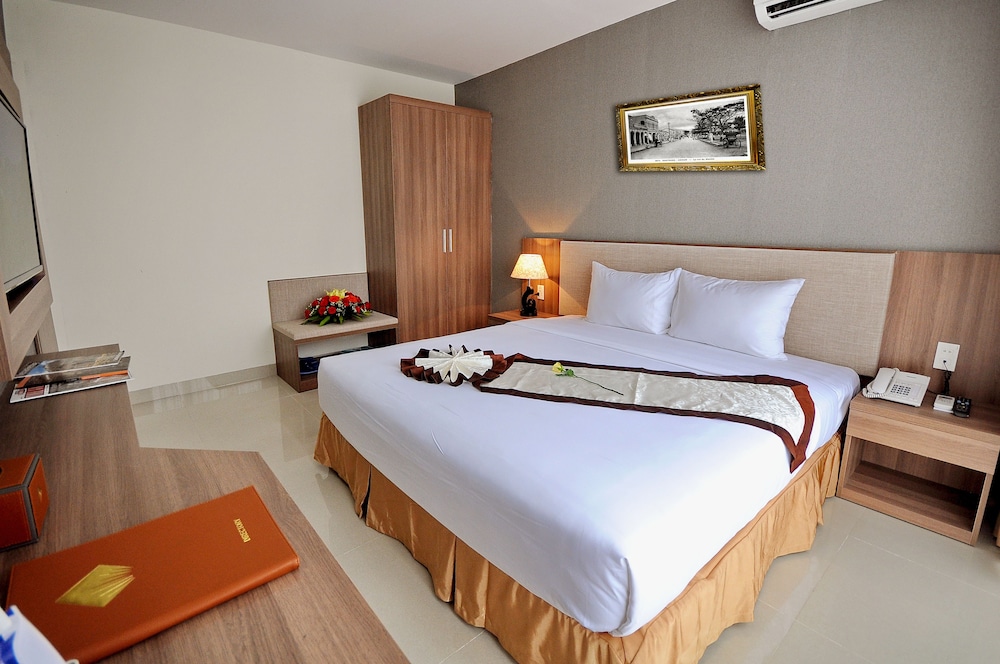 Rigel Hotel 19/64