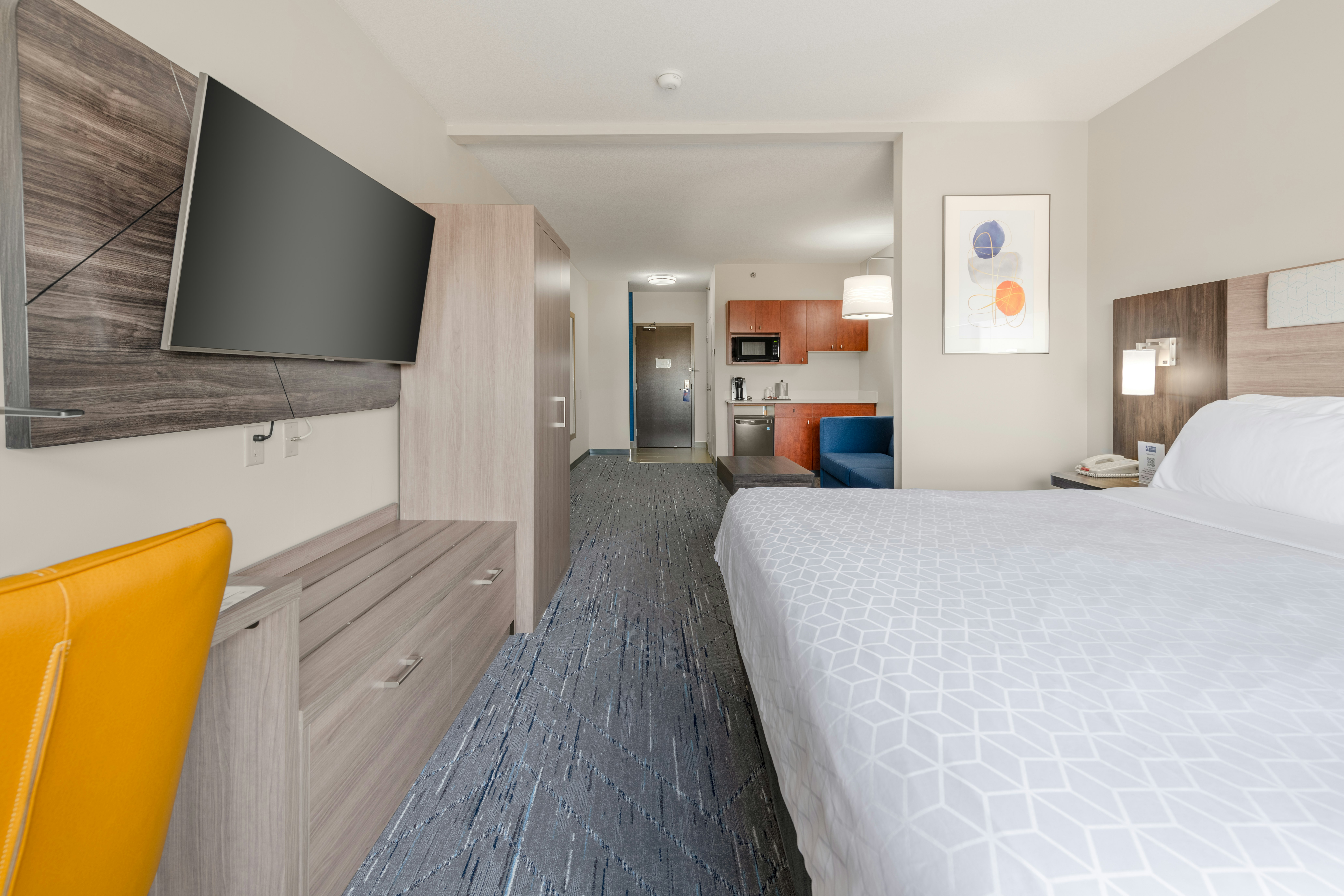 Suite, King Bed