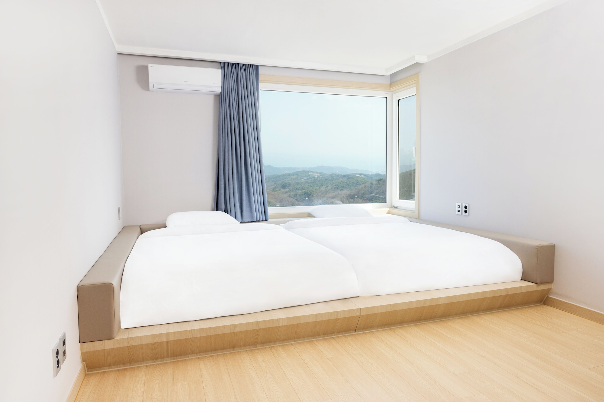Renovated, Villa, Futon Bed, 4 Beds, Single Bed, 35 Pyeong