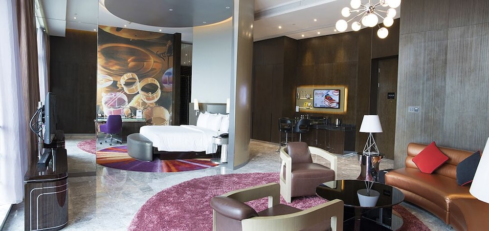 Hard Rock Hotel Shenzhen 64/94