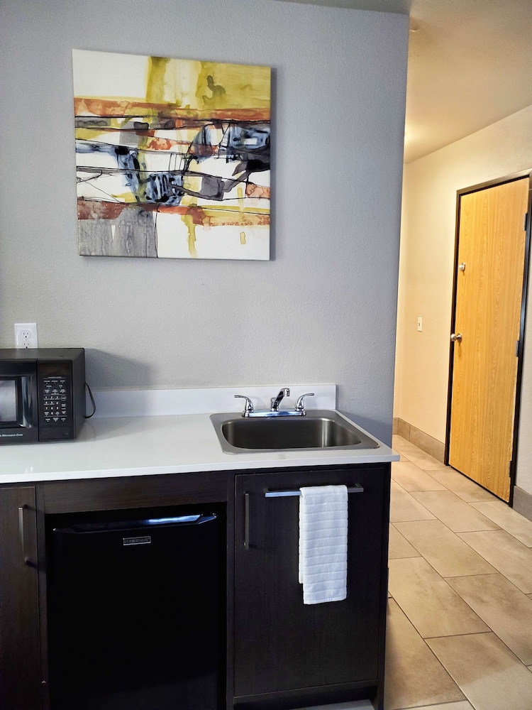 Best Western Plus Renton Inn 9/37