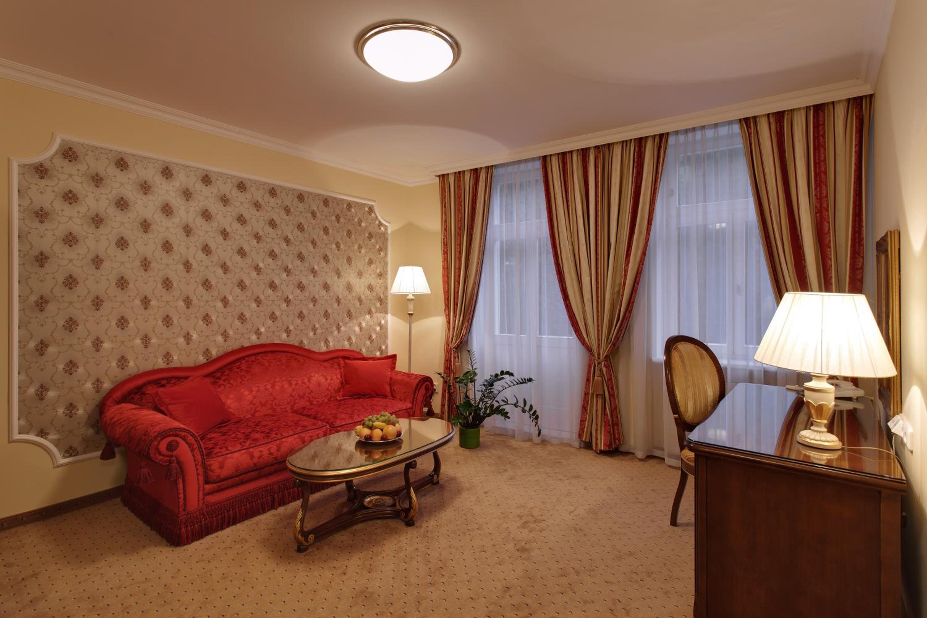 Saint Petersburg 27/48