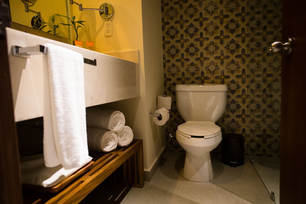 Junior Suite, Deluxe, 2 Double Beds, Bay View, Sofa