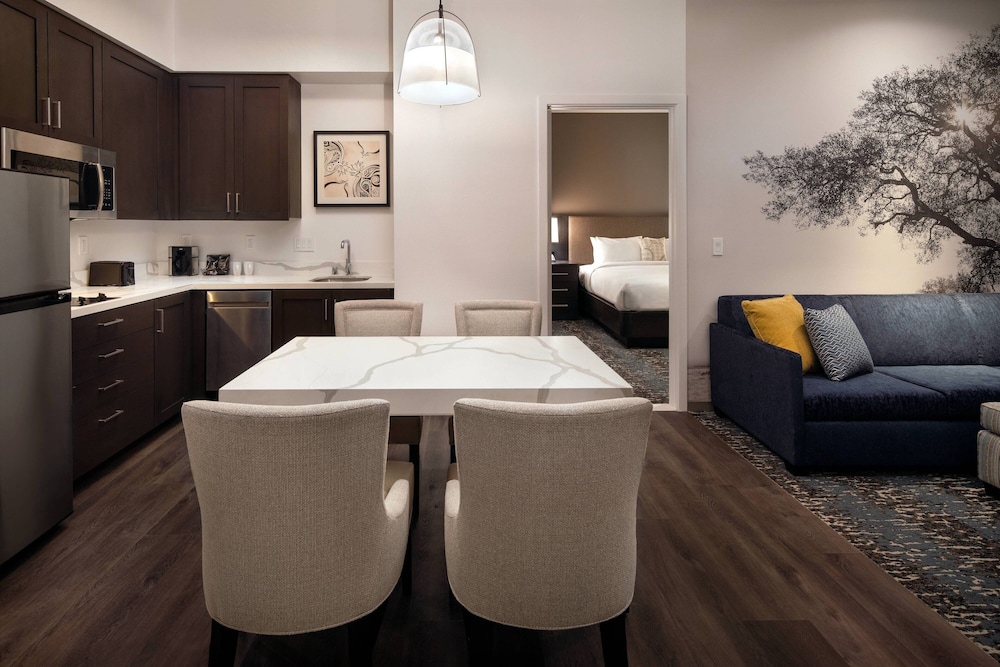 Residence Inn by Marriott Los Angeles Glendale 46/50
