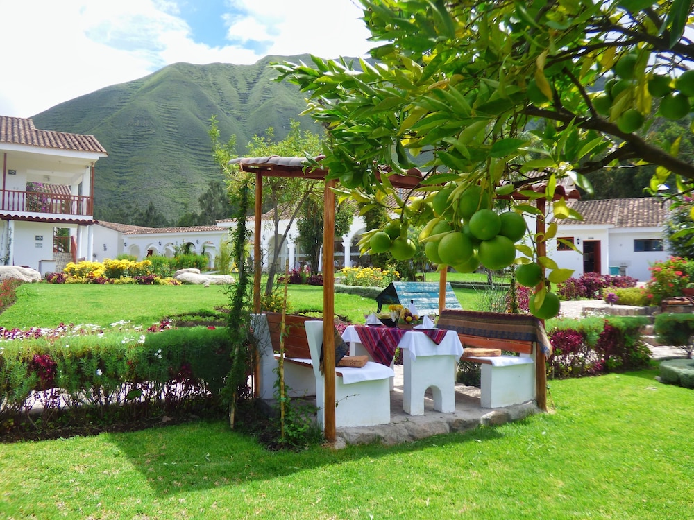 Agustos Urubamba Hotel 45/49