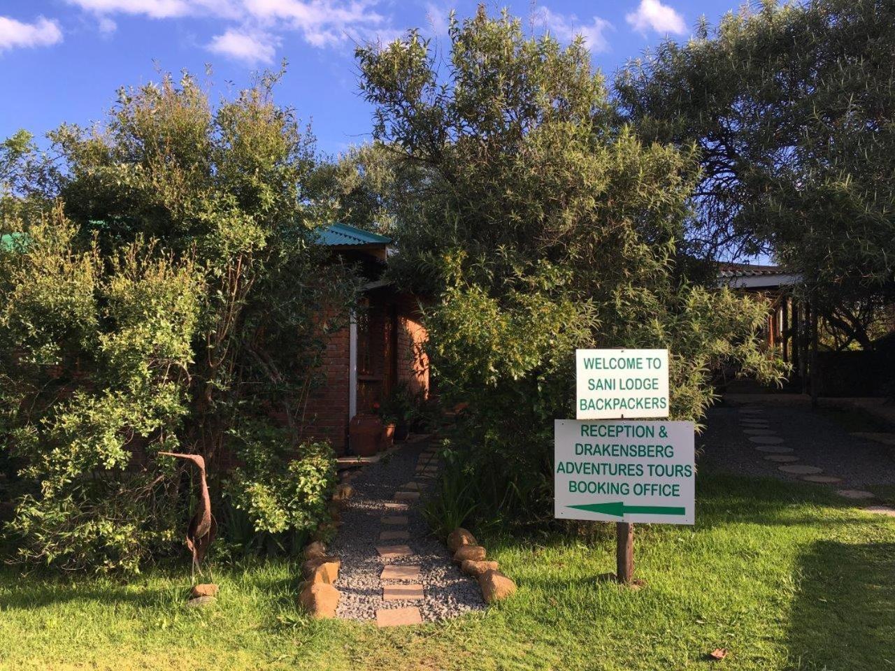 Sani Lodge Backpackers 44/50