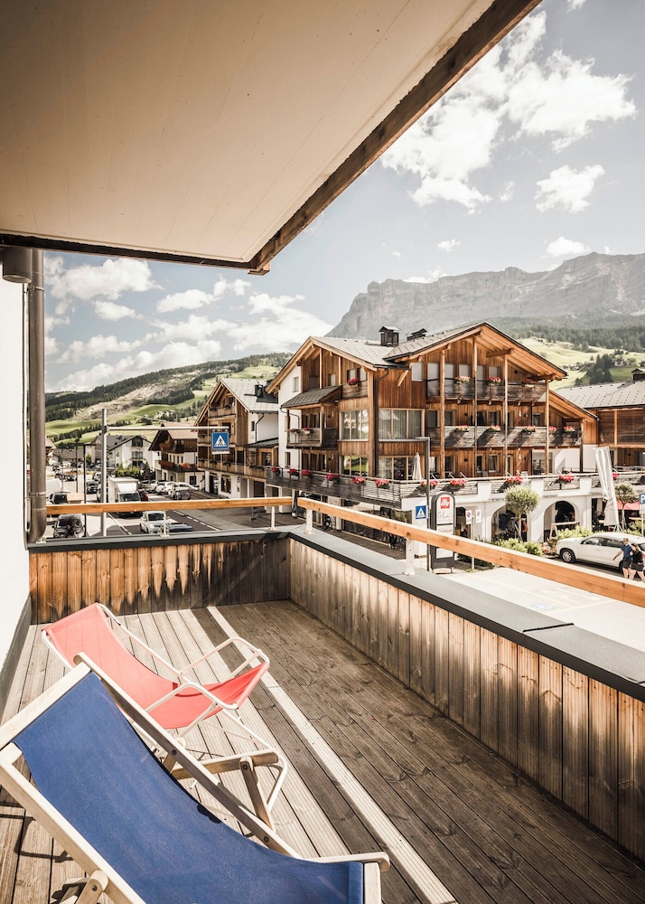 Hotel Ladinia 36/50