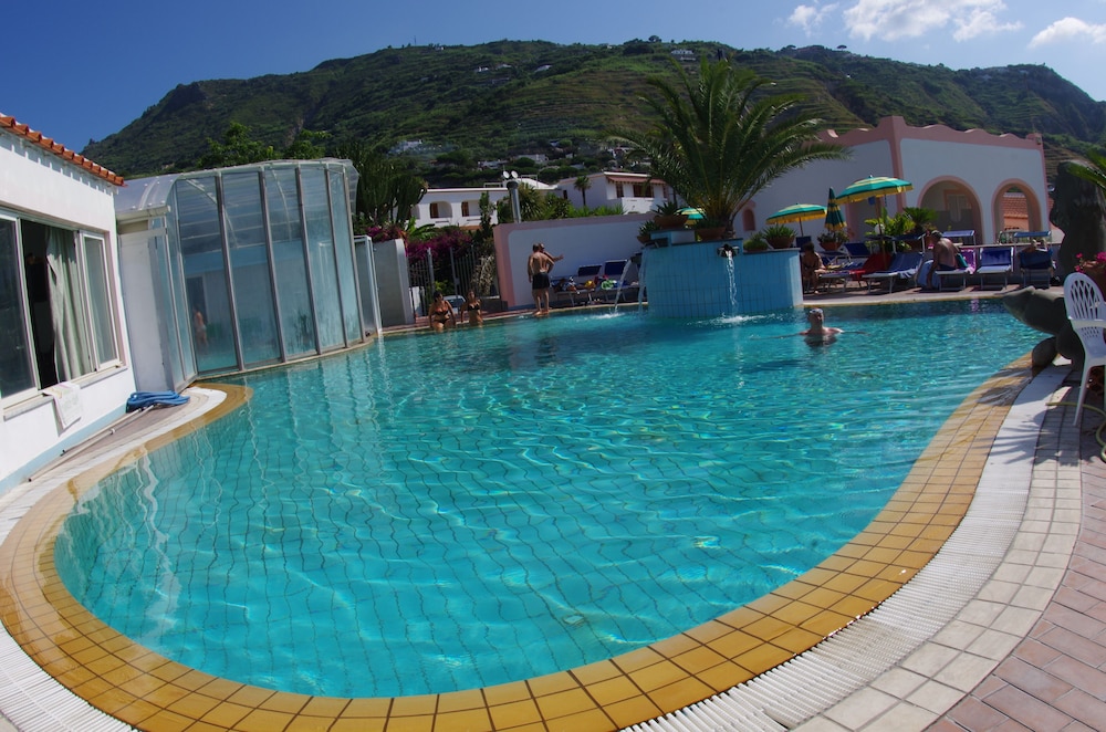 HOTEL CASTIGLIONE 67/74