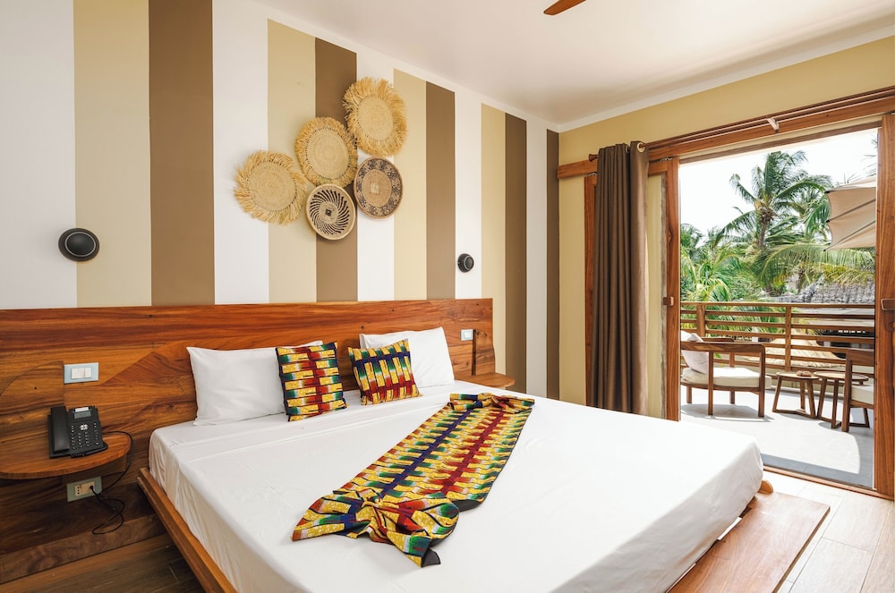 Blackstone Beach Resort 12/40