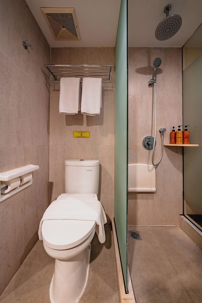 Maxone Hotels Pandawa Ubud 61/61