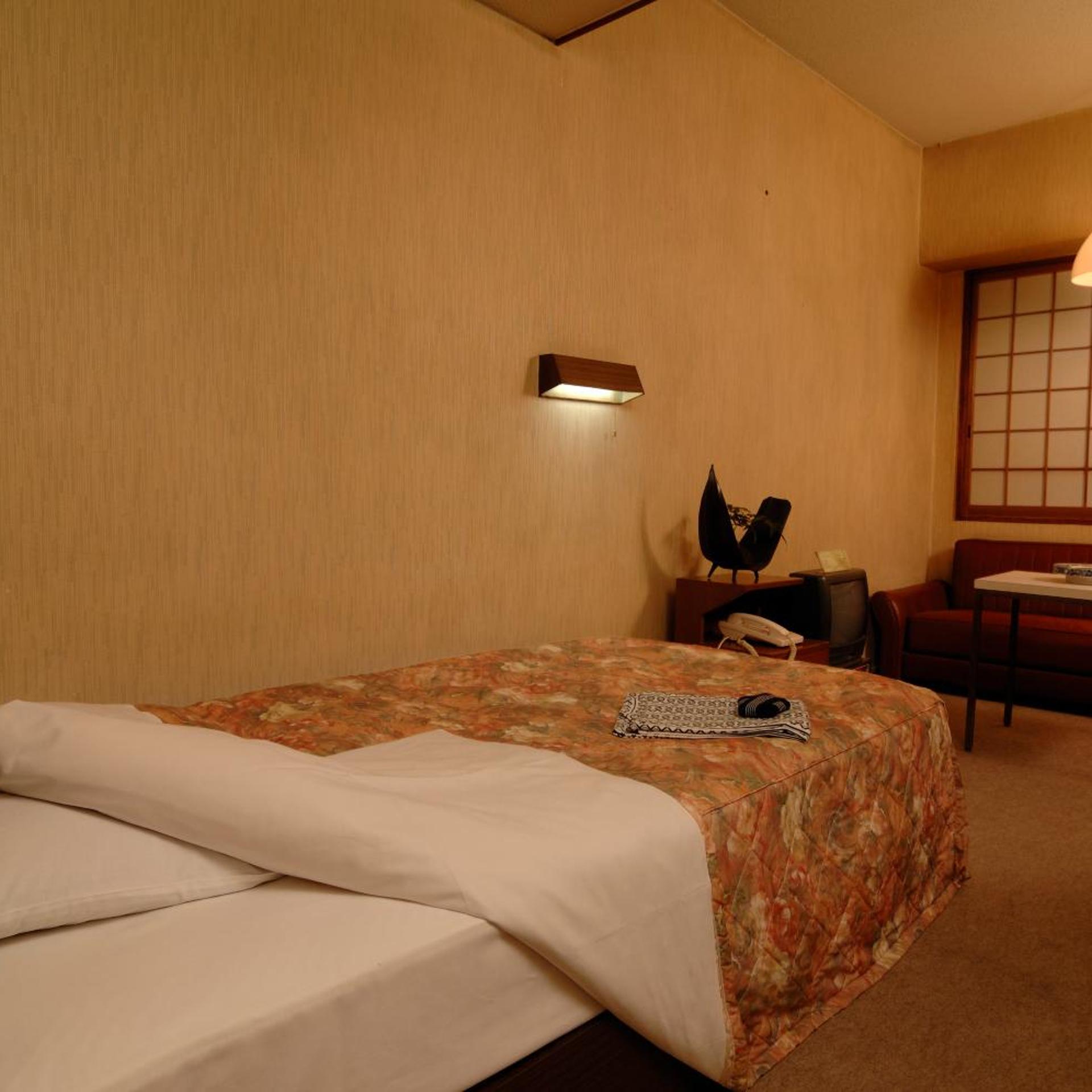 Hotel Iida 7/24