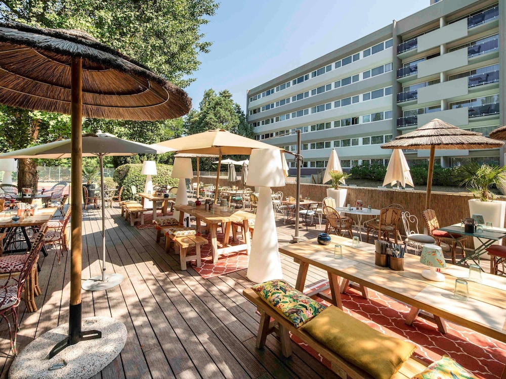 NOVOTEL AVIGNON NORD 5/48