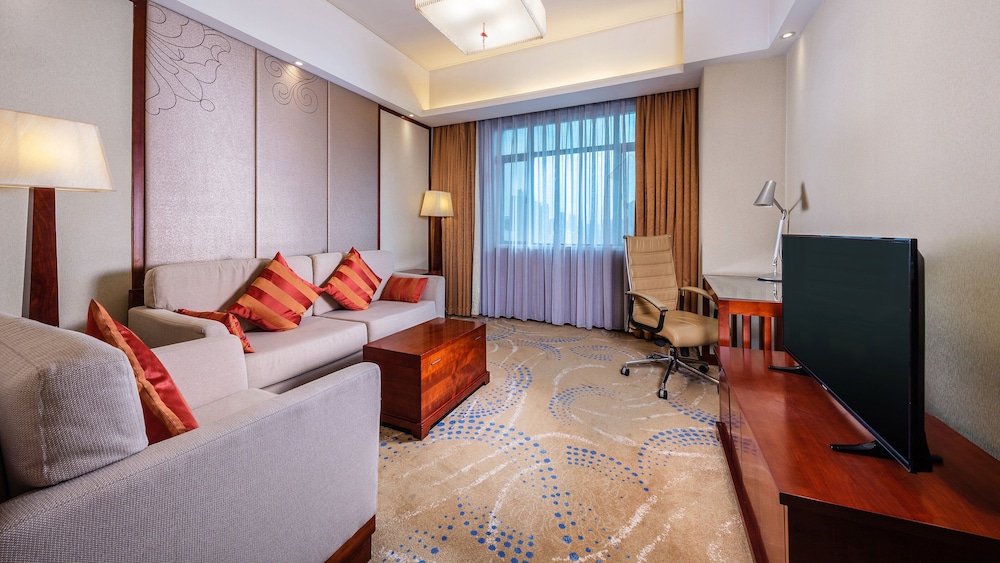 Crowne Plaza Foshan 51/76