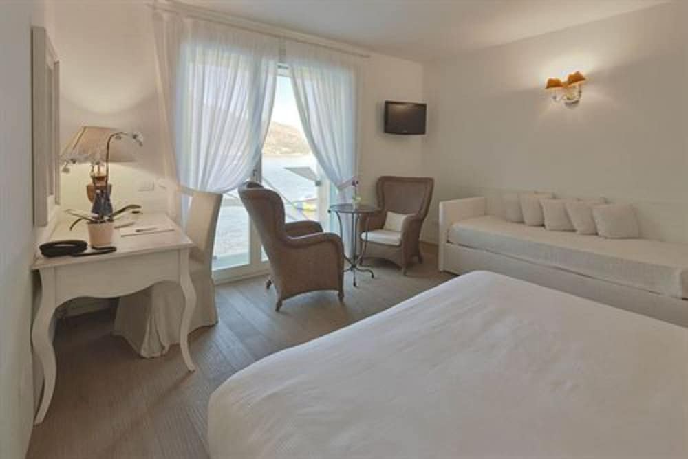 Villa Aurora 30/48