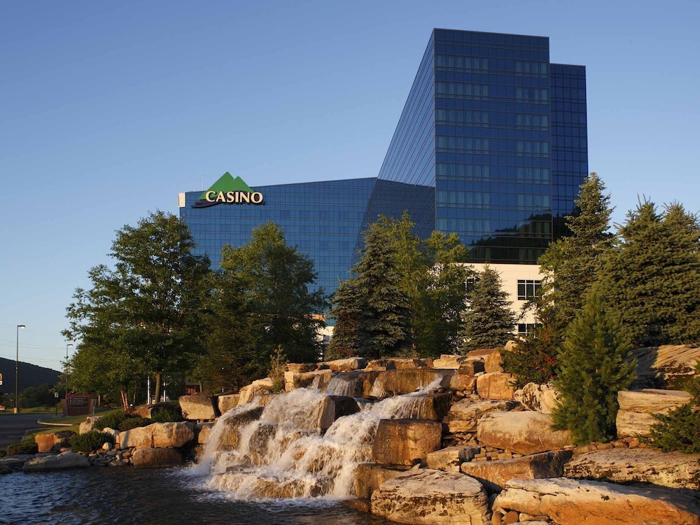 Seneca Allegany Resort And Casino 46/48