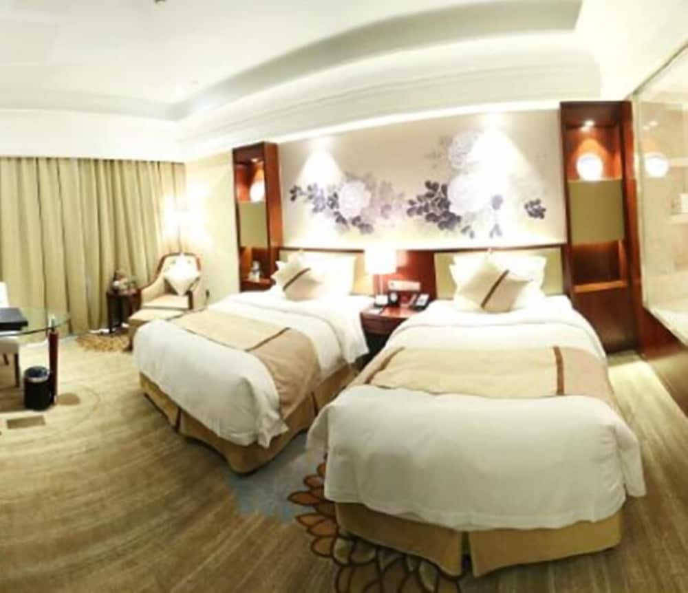 Wyndham Garden Yiwu Intl Trade City 26/62