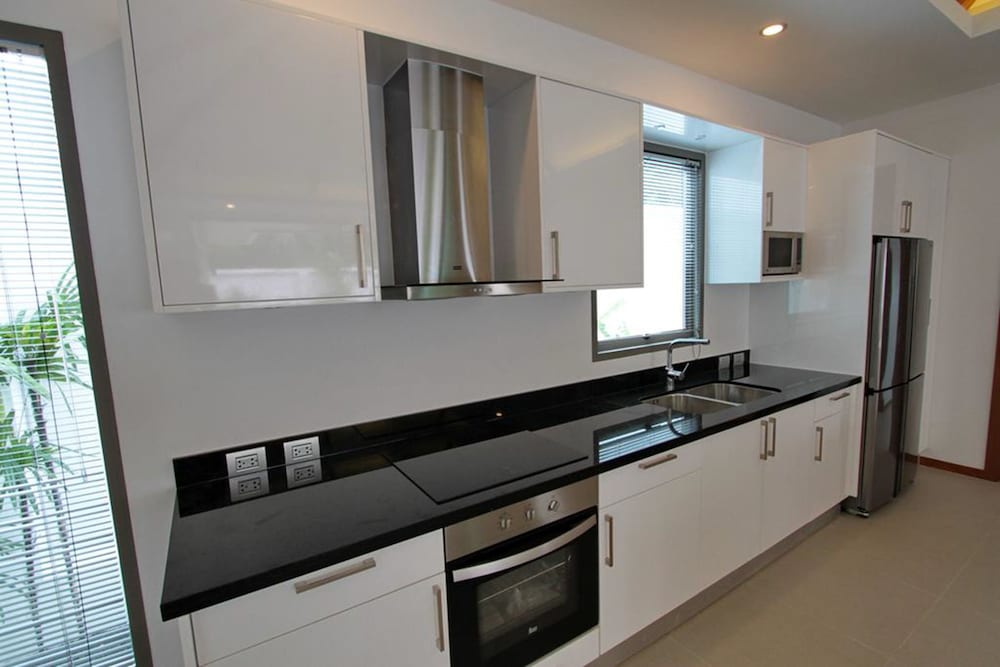 Ya Nui Beach Villas 53/53