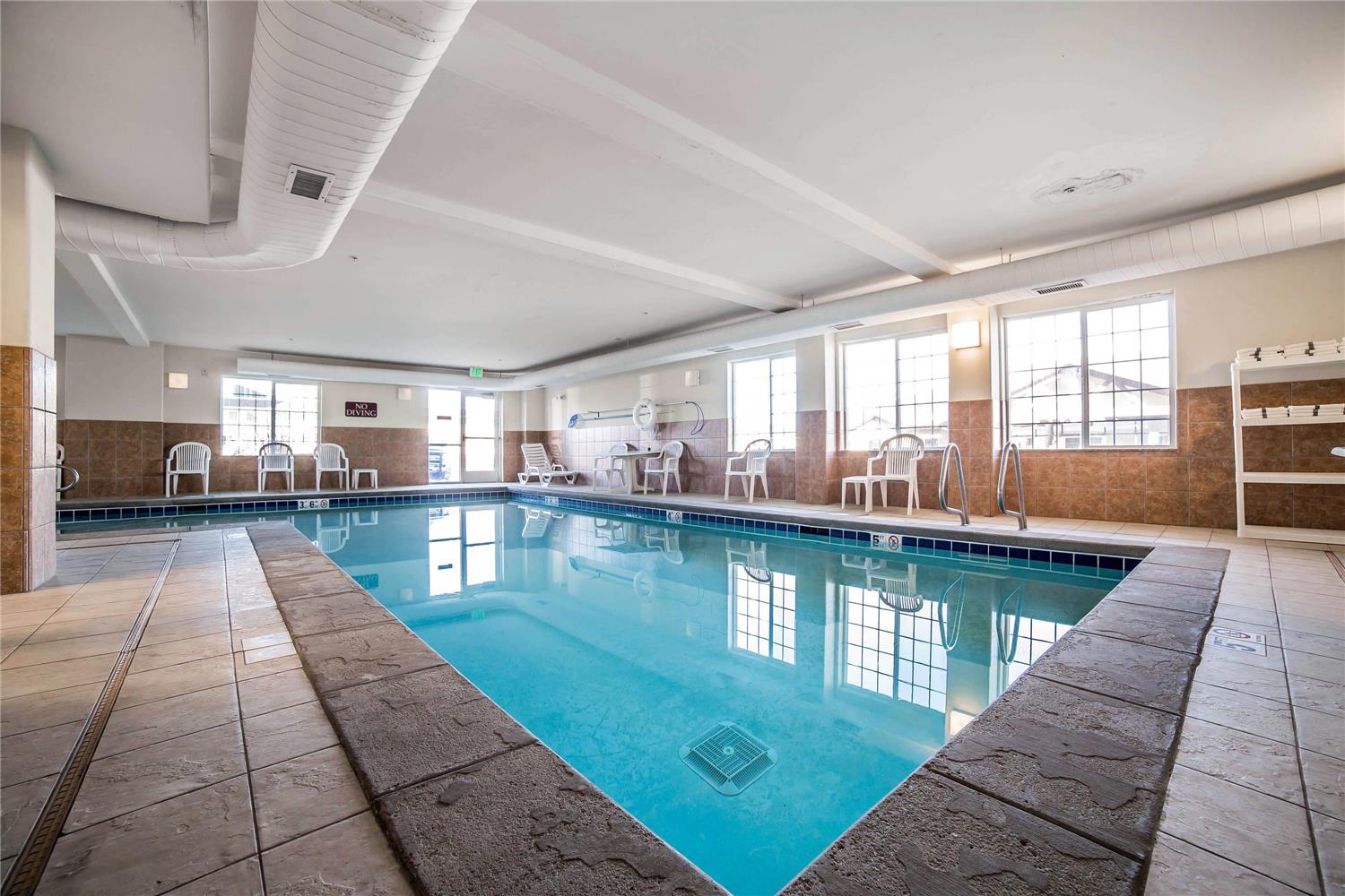 Comfort Inn & Suites Rock Springs-Green River, WY 26/39