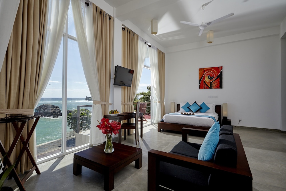 Gartons Cape Hotel 27/46