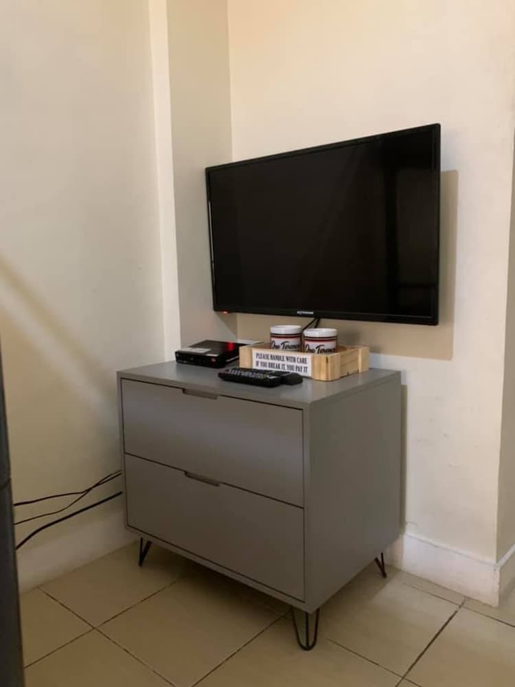 One Terence Residences 6/50