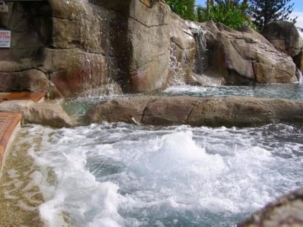 Paradise Island Resort 27/62