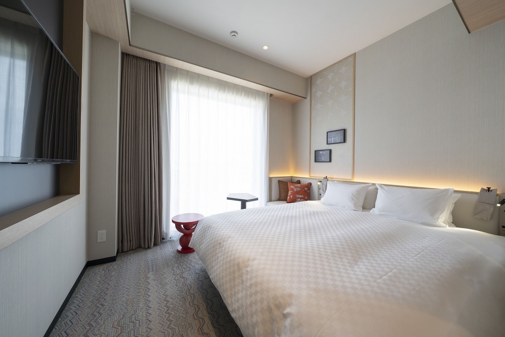 Style, Moderate, King Bed